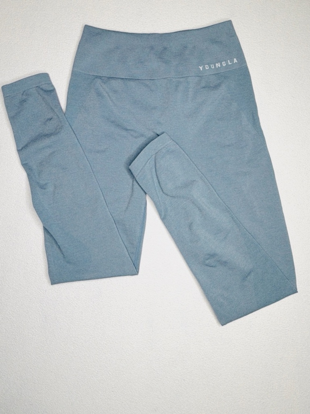 YoungLA Legacy Seamless Scrunch Leggings•YLAW1062• Dusty Blue - Picture 3 of 16